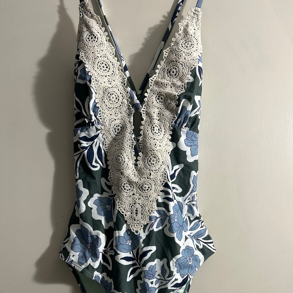 Cupshe bathing suit